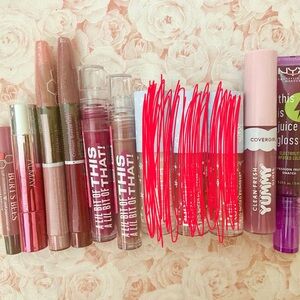 Makeup lip gloss & tint bundle